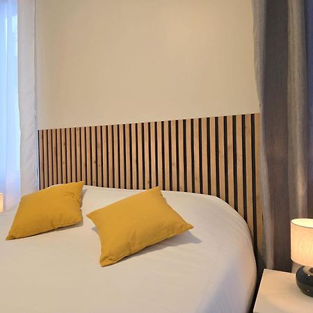 Trianon Saint Ouen Hotel Luaran gambar