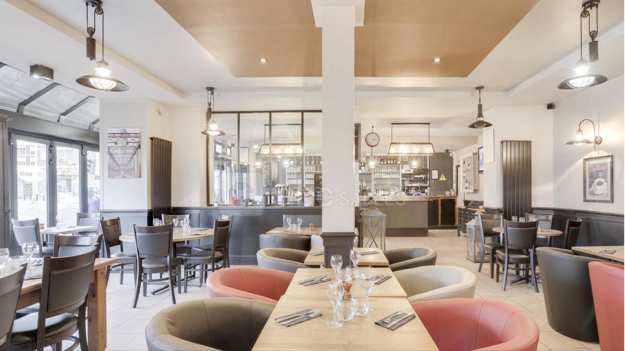 Trianon Saint Ouen Hotel Luaran gambar