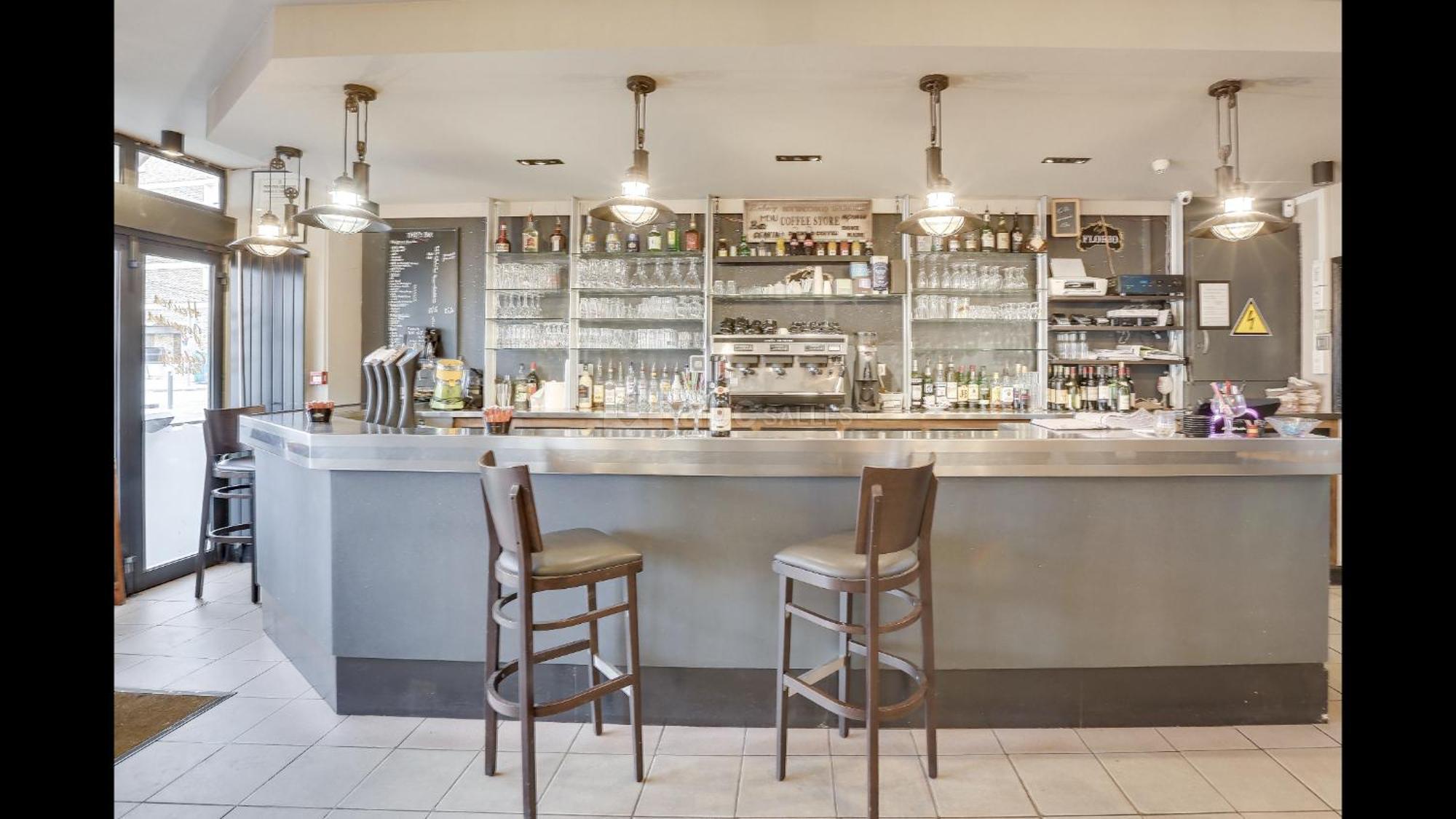Trianon Saint Ouen Hotel Luaran gambar