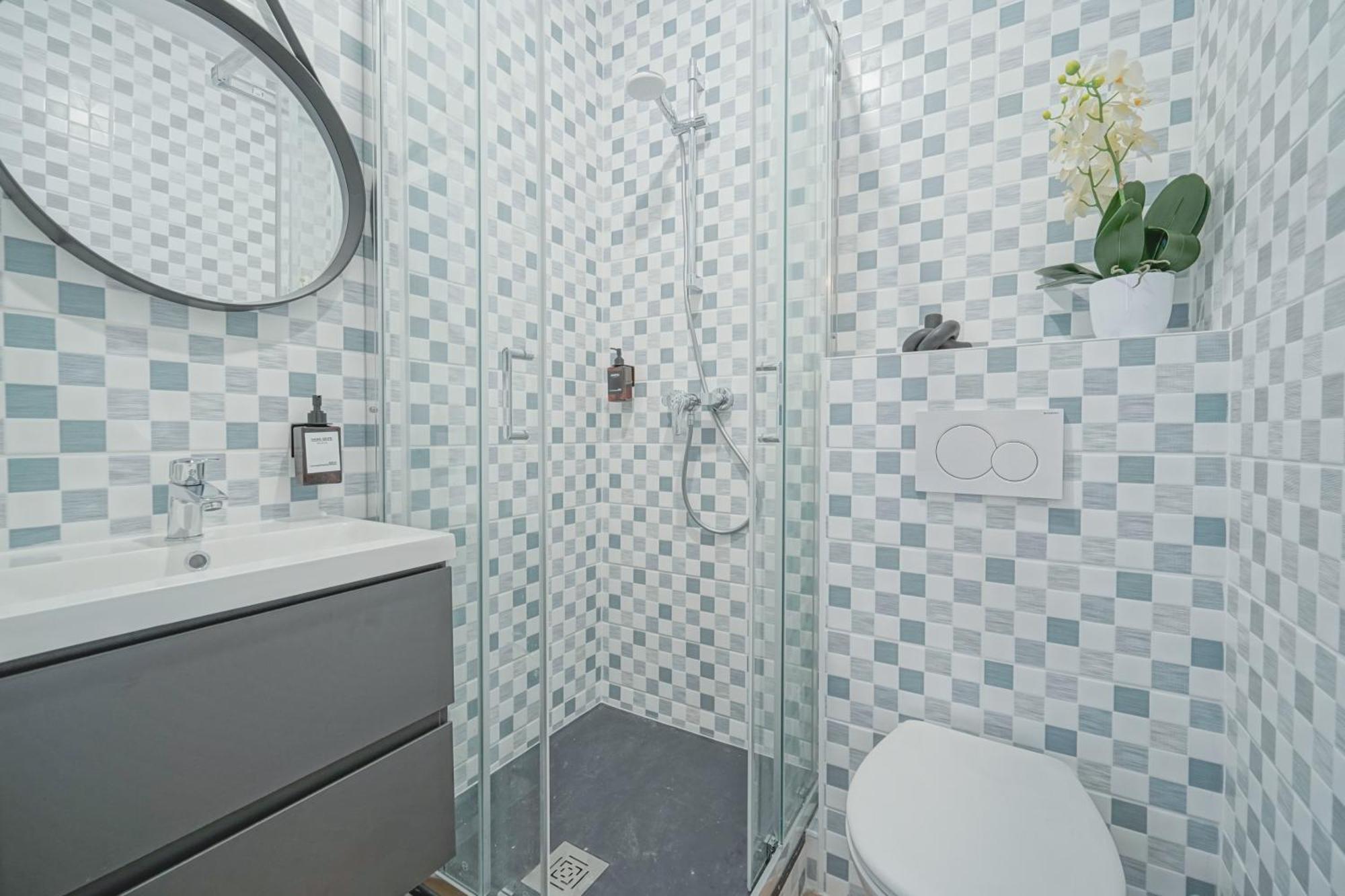 Trianon Saint Ouen Hotel Luaran gambar
