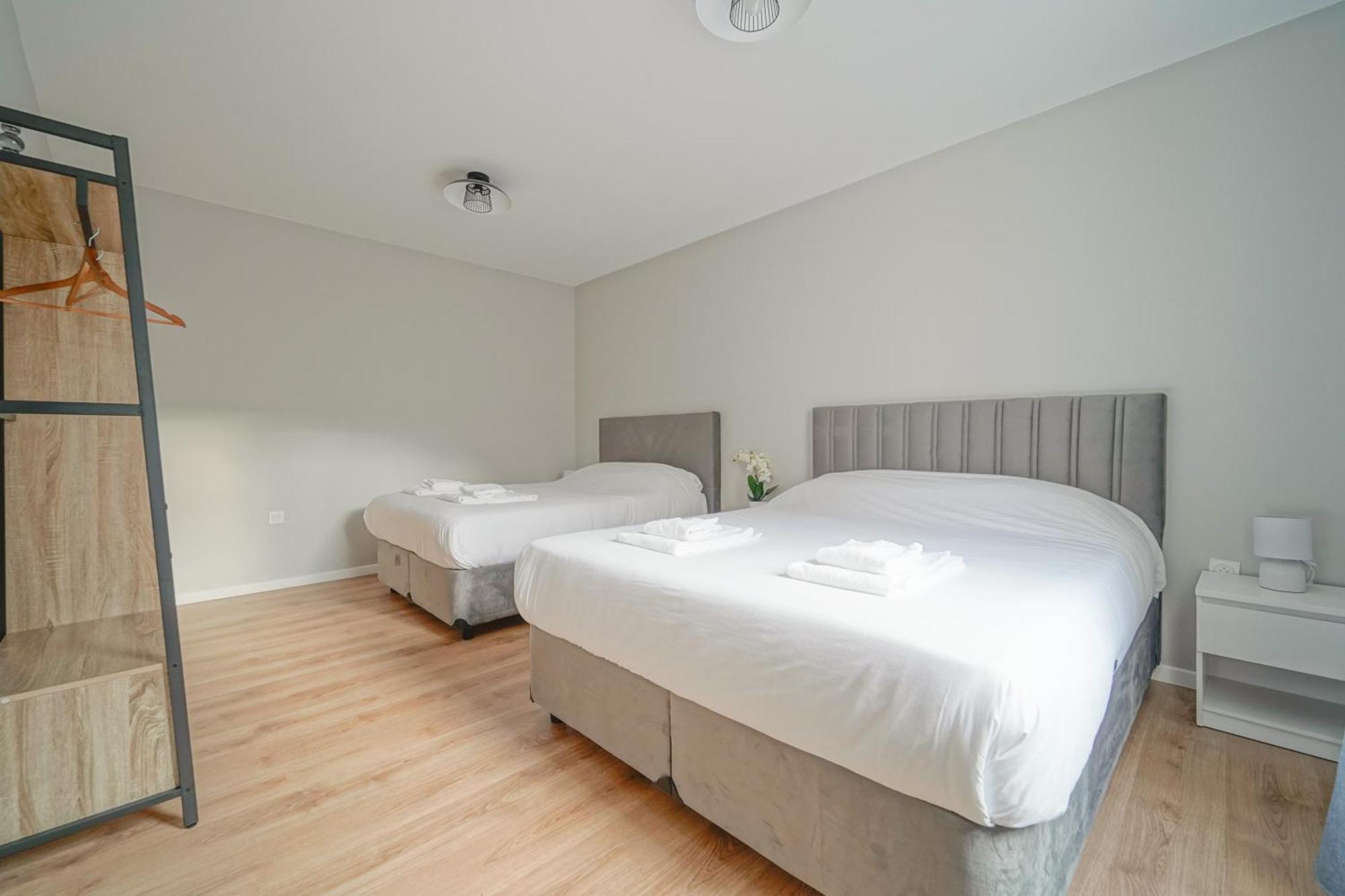 Trianon Saint Ouen Hotel Luaran gambar